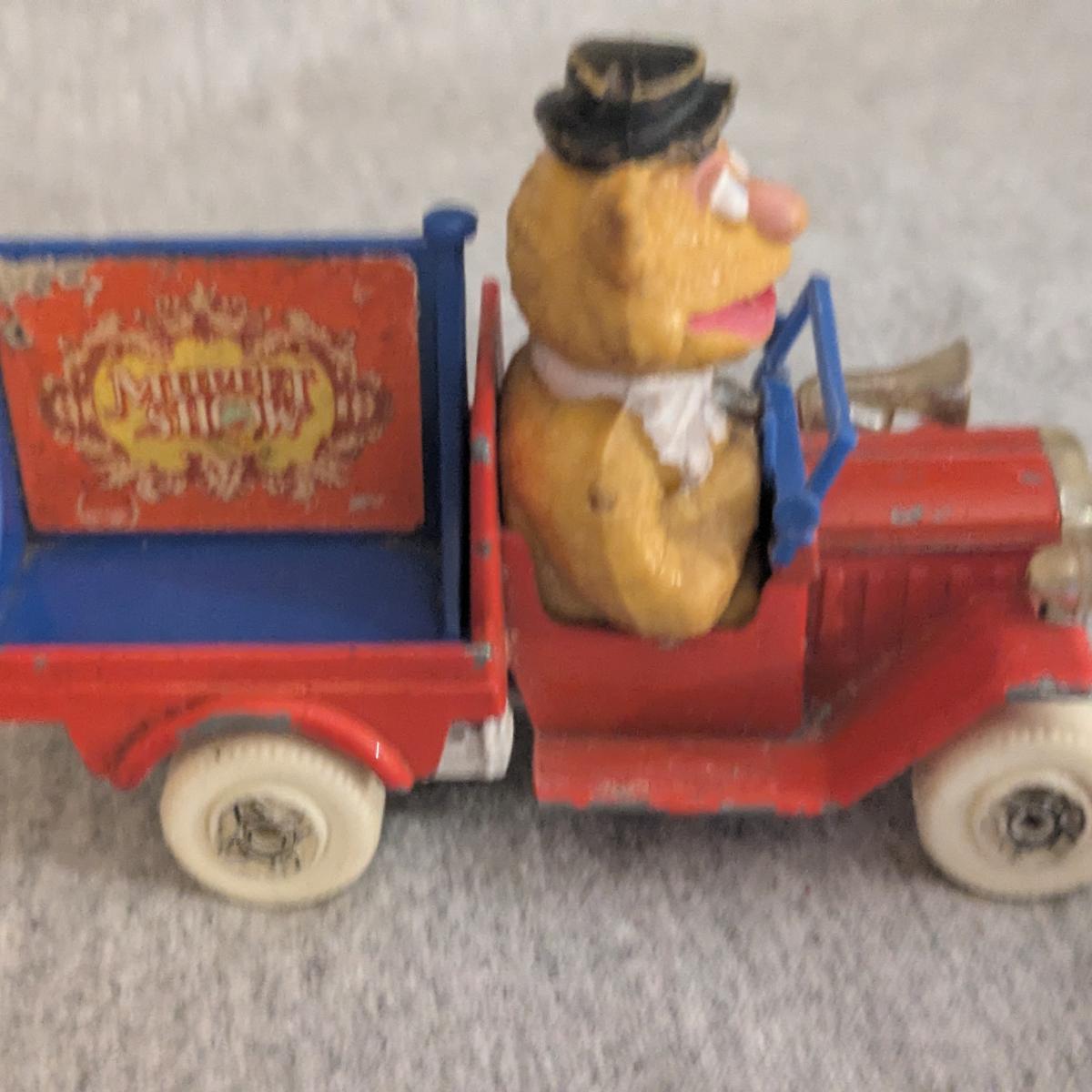 Vintage Muppet Show Fozzie Bear Delivery Truck Toy