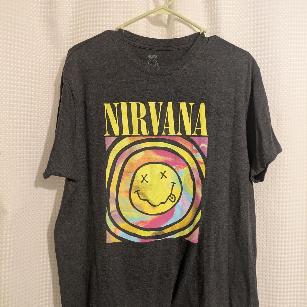 Vintage Style Nirvana Smilley Face Band Tee