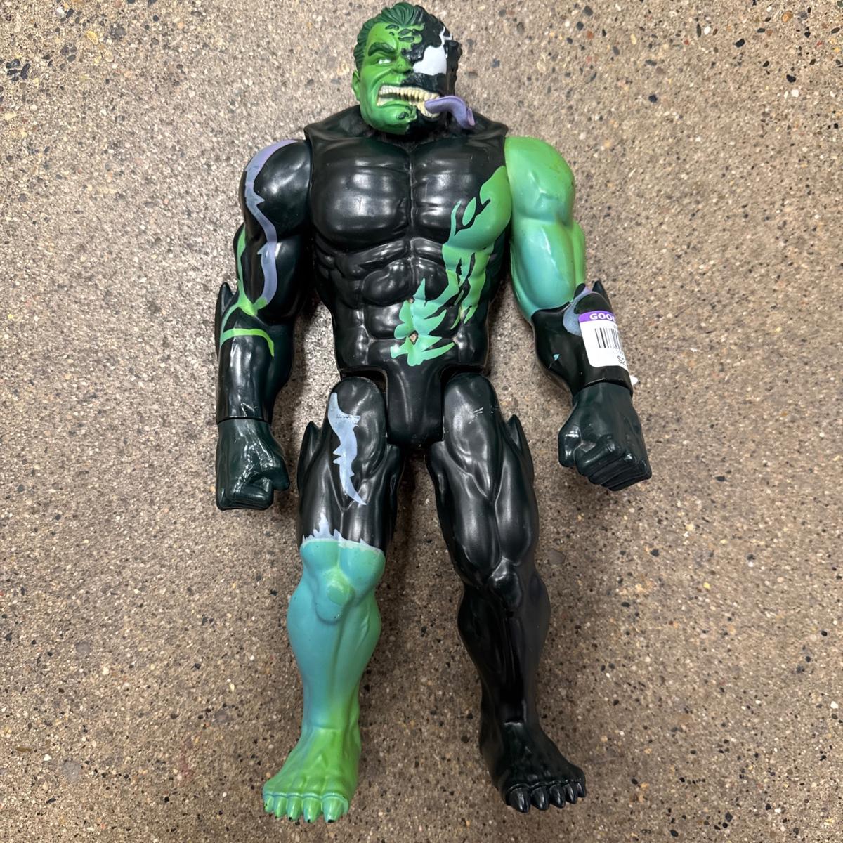 Hulk & Venom Split Action Figure - Marvel Collectible